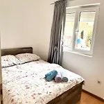 Ana Apartman *